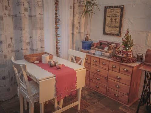 Stone'S Throw Cottage מוואגיסי מראה חיצוני תמונה