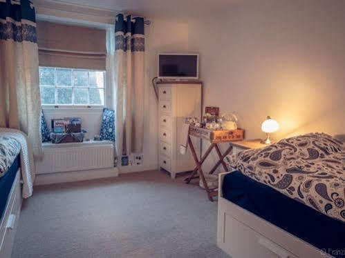 Stone'S Throw Cottage מוואגיסי מראה חיצוני תמונה