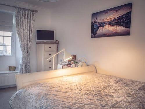 Stone'S Throw Cottage מוואגיסי מראה חיצוני תמונה